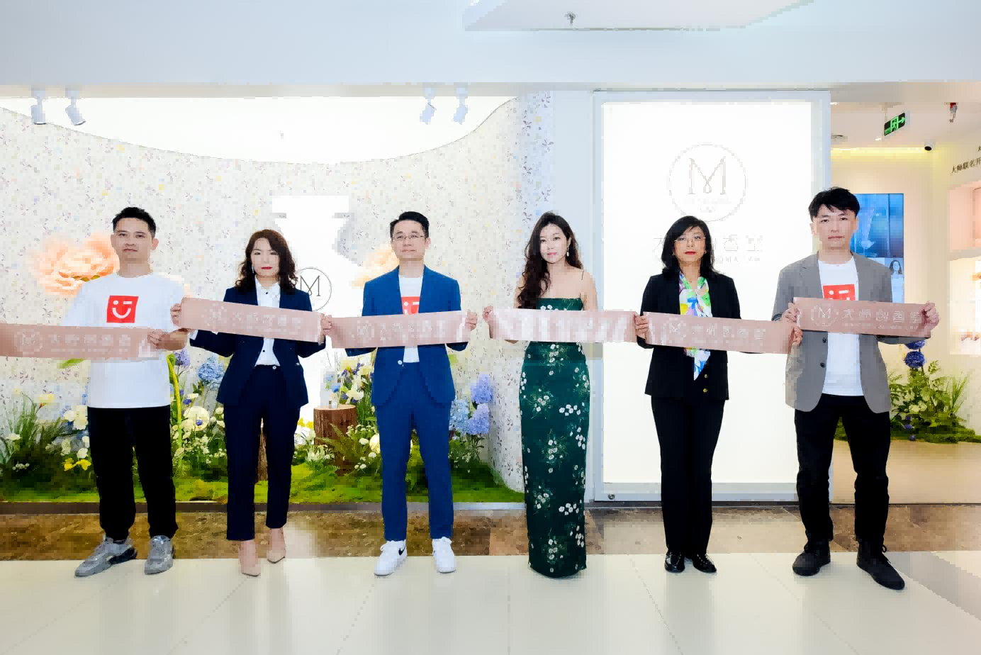 名創(chuàng)優(yōu)品香氛博物館登陸廣州，
香薰戰(zhàn)略品類勢能輻射全國